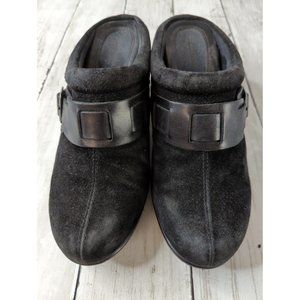Clarks Bendables Slip On Mules Clogs Black Suede Leather Strap Buckle Womens 7M